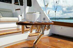 2021 Viking 68 Convertible thumbnail 11