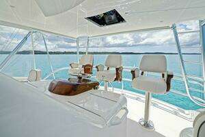 2021 Viking 68 Convertible thumbnail 59
