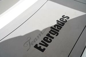 35ft Everglades Yacht For Sale