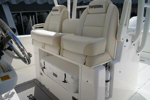 35ft Everglades Yacht For Sale