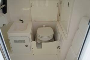 35ft Everglades Yacht For Sale