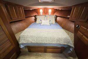 1987 Viking 48 Motor Yacht thumbnail 60