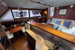 1987 Viking 48 Motor Yacht thumbnail 47