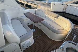 Pura Vida 33ft Sea Ray Yacht For Sale