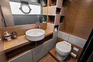 2019 Ferretti Yachts 780 thumbnail 52
