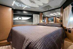 2019 Ferretti Yachts 780 thumbnail 55