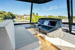 2019 Ferretti Yachts 780 thumbnail 23