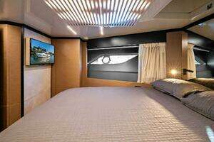 2019 Ferretti Yachts 780 thumbnail 58
