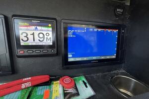 24ft Privateer Yacht For Sale