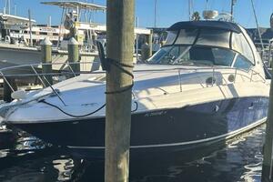 35ft Sea Ray Yacht For Sale