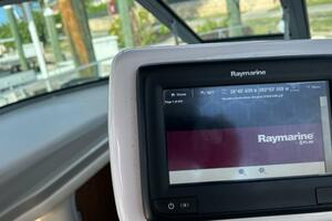 35ft Sea Ray Yacht For Sale