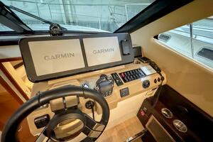 R amp R 37ft Carver Yacht For Sale