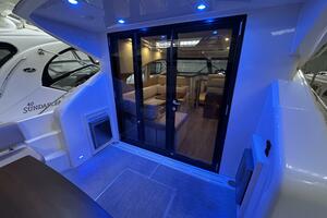 R amp R 37ft Carver Yacht For Sale