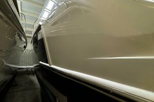 R amp R 37ft Carver Yacht For Sale