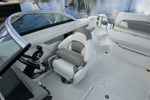 22ft Four Winns Yacht For Sale