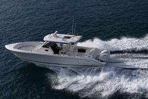 32ft Pursuit Yacht For Sale