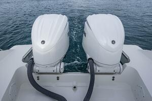 32ft Pursuit Yacht For Sale