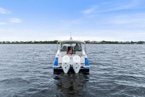 TUMALUM Worth Avenue Yachts