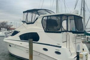 35ft Silverton Yacht For Sale