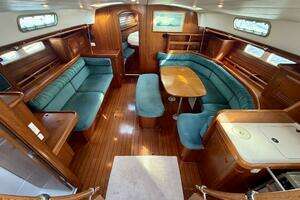 2000 Beneteau Oceanis 461 thumbnail 4