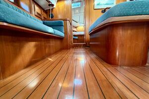 Eda 46ft Beneteau Yacht For Sale