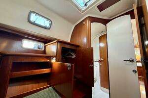 2000 Beneteau Oceanis 461 thumbnail 33