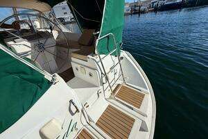 2000 Beneteau Oceanis 461 thumbnail 62