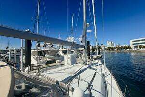 2000 Beneteau Oceanis 461 thumbnail 83