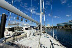 2000 Beneteau Oceanis 461 thumbnail 84