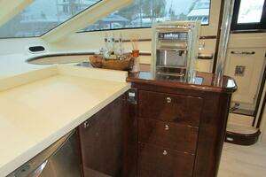 2005 Neptunus Enclosed Skylounge thumbnail 13