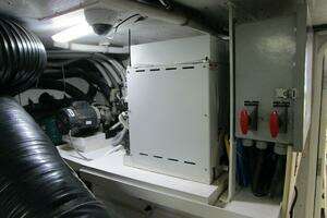 2005 Neptunus Enclosed Skylounge thumbnail 71