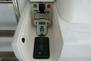 2005 Neptunus Enclosed Skylounge thumbnail 64
