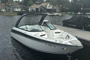 Live Life 27ft Monterey Yacht For Sale