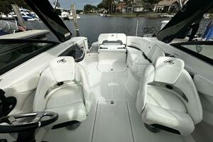 Live Life 27ft Monterey Yacht For Sale