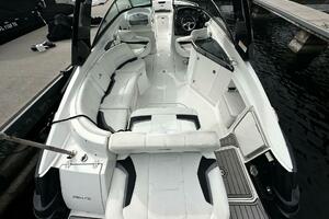 Live Life 27ft Monterey Yacht For Sale