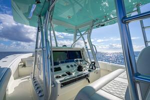 37ft SeaVee Yacht For Sale