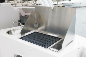 29ft Solara Yacht For Sale