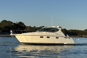 2008 Tiara Yachts 3900 Sovran thumbnail 1