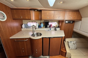 2008 Tiara Yachts 3900 Sovran thumbnail 46