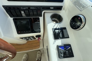 2008 Tiara Yachts 3900 Sovran thumbnail 27
