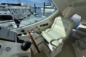 2008 Tiara Yachts 3900 Sovran thumbnail 25