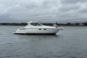 2008 Tiara Yachts 3900 Sovran thumbnail 7