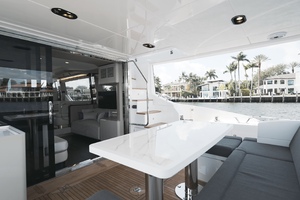 60ft Azimut Yacht For Sale