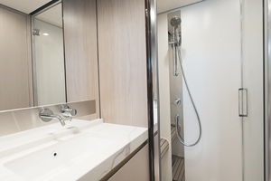 60ft Azimut Yacht For Sale