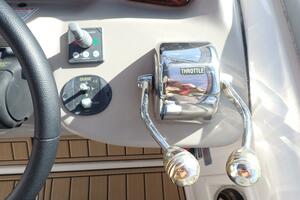 Talkn Trash 34ft Sea Ray Yacht For Sale