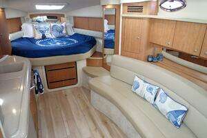 2006 Sea Ray 340 Sundancer thumbnail 18