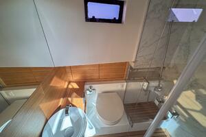 Photo 5868786 for 2026 De Antonio Yachts D42  