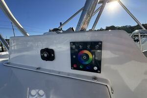 29ft Luhrs Yacht For Sale