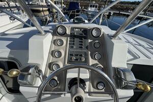 29ft Luhrs Yacht For Sale