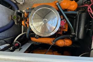 29ft Luhrs Yacht For Sale